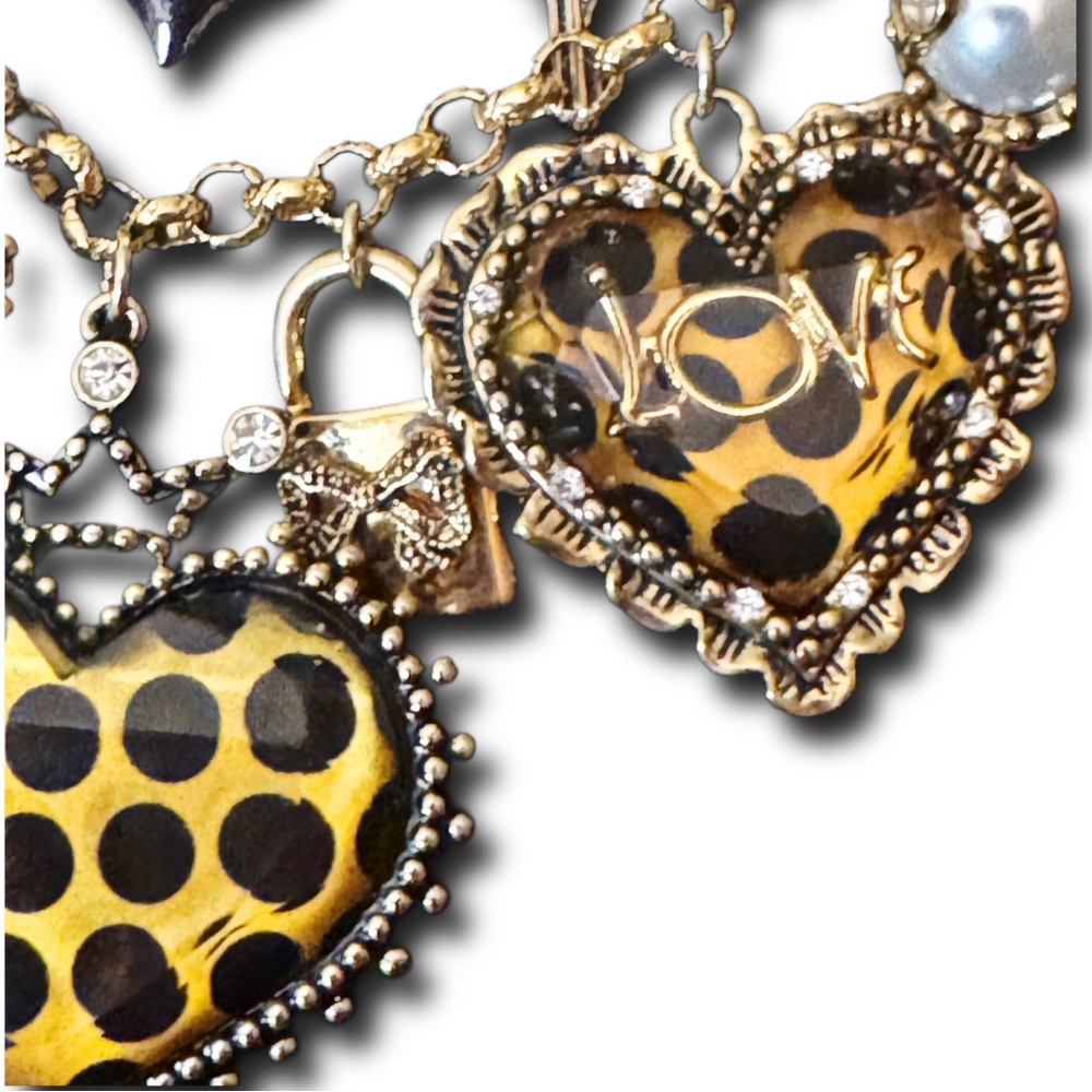 Vintage Betsey Johnson Lucite Heart & Locks Polka Dot Multi charm necklace - Picture 11 of 12